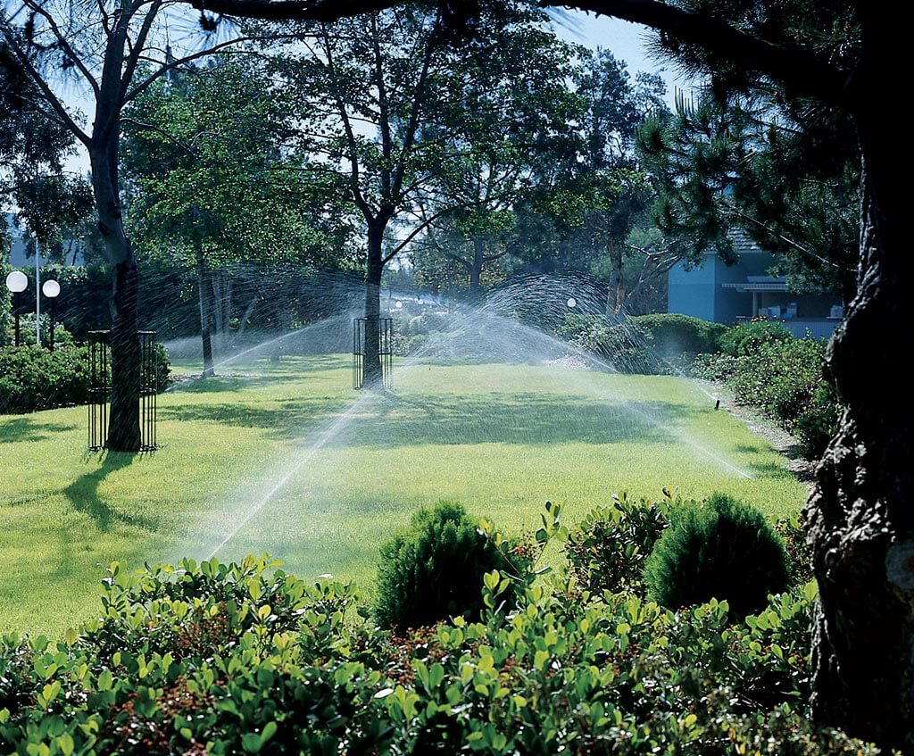 2023 lawn sprinkler 1